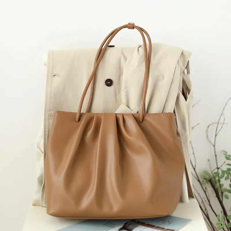 Pleated Cloud Bag Retro Large Capacity One Shoulder Tote Bag - Brown