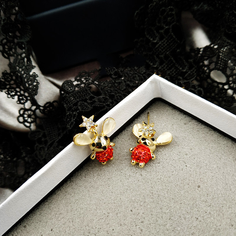 Bear Stars, Mouse Eyes, Kitten, Red Beads, Diamond Crystal Earrings