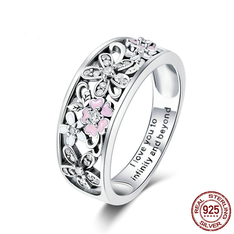 خاتم زهور ماسي أنيق وعصري