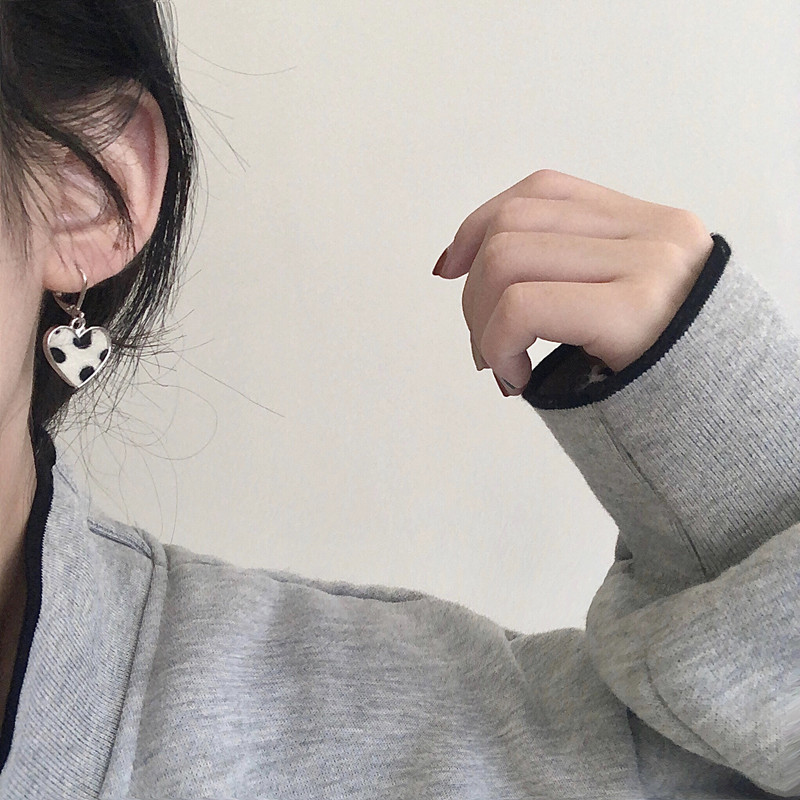 Simple Fashion Cow Love Ear Ring Female Ear Clip