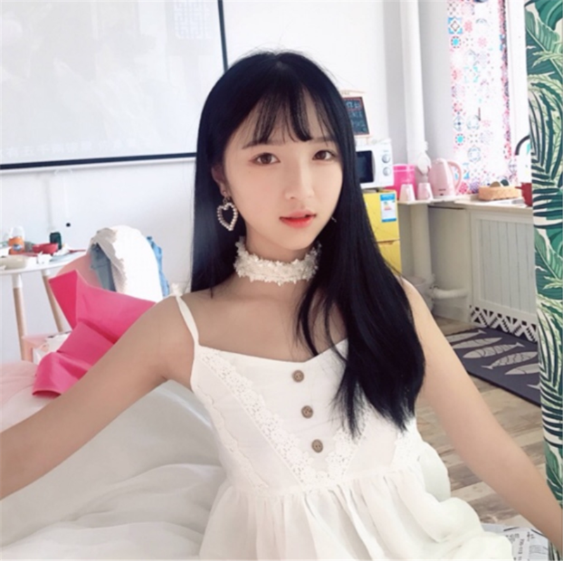 Hollow Retro Big Love Peach Heart Sweet Pearl Earrings