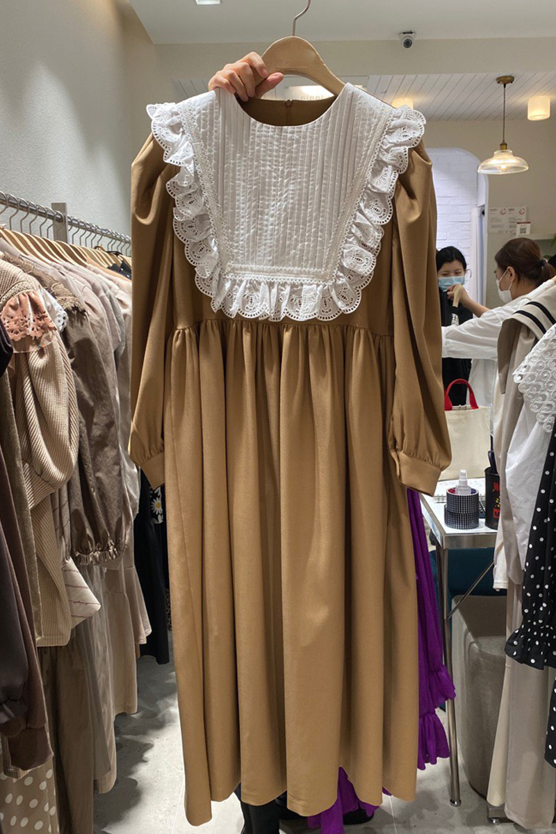 Lace-Sleeve Puff-Sleeve Dress, picture 4 of 5