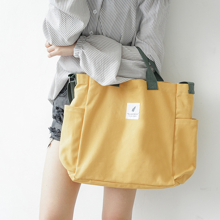 Title 4, Contrasting Color Portable Casual Canvas Messen...