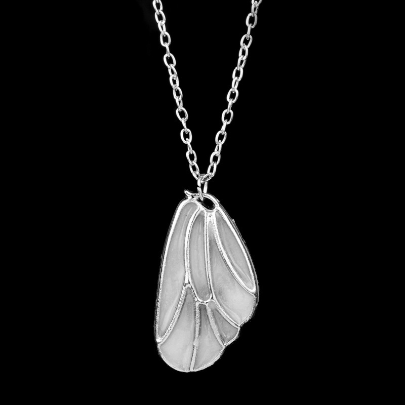 Glowing Wing Shape Butterfly Pendant Necklace