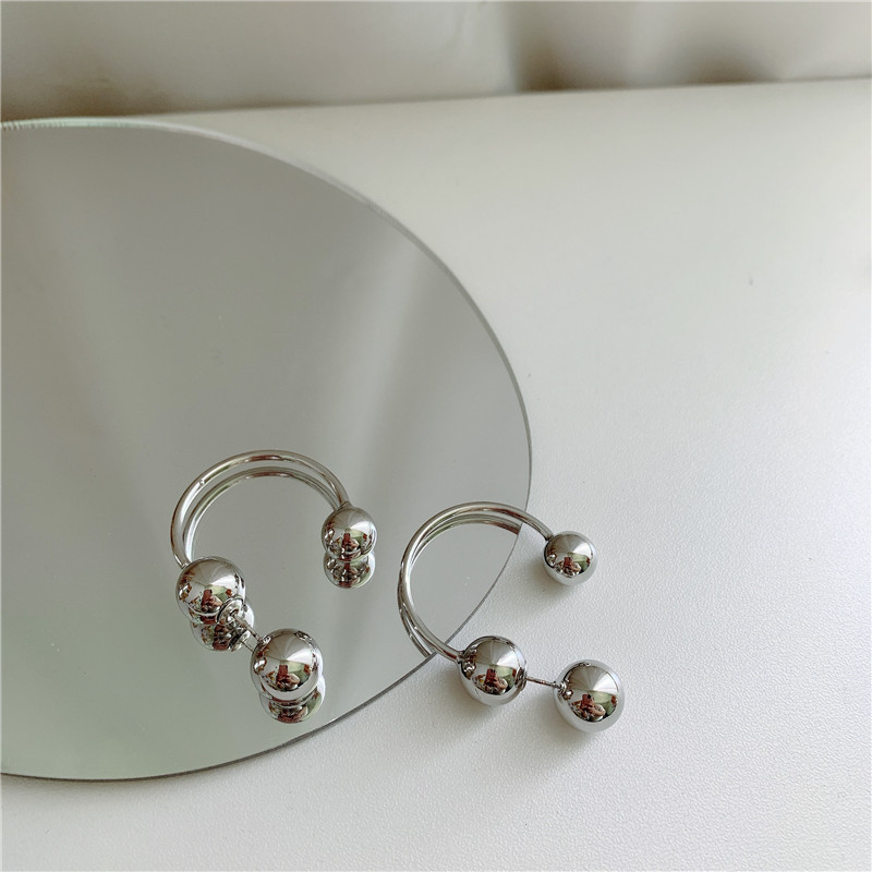 Temperament And Texture Round Bead Earrings