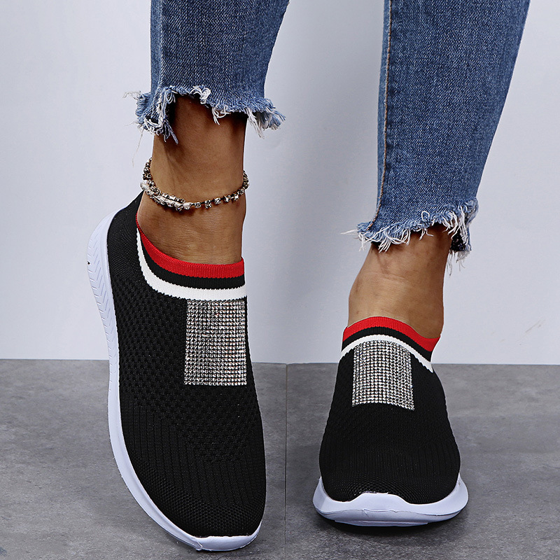 Title 7, Low-Top Fashion Knit Sneakers