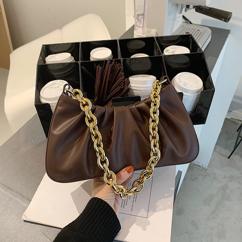 Title 4, Chain Cloud Single Shoulder Messenger Small Squ...