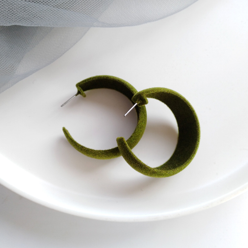 S925 Silver Needle Simple C-shaped Flocking Earrings