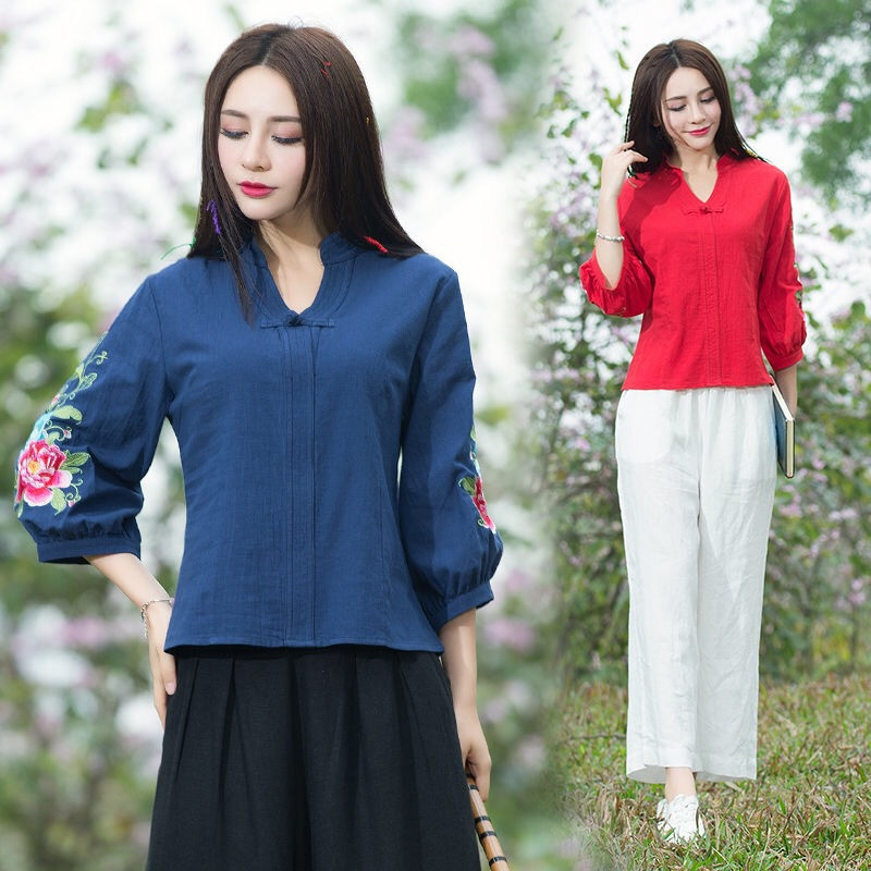 Chinese Style Women's Embroidery Three-quarter Sleeve T-shirt Blouse