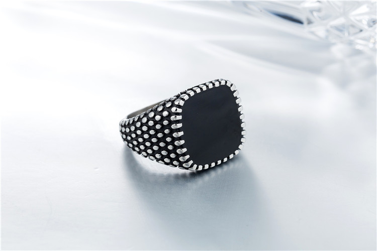 Dripping Polka Dot Square Men's Titanium Steel Ring