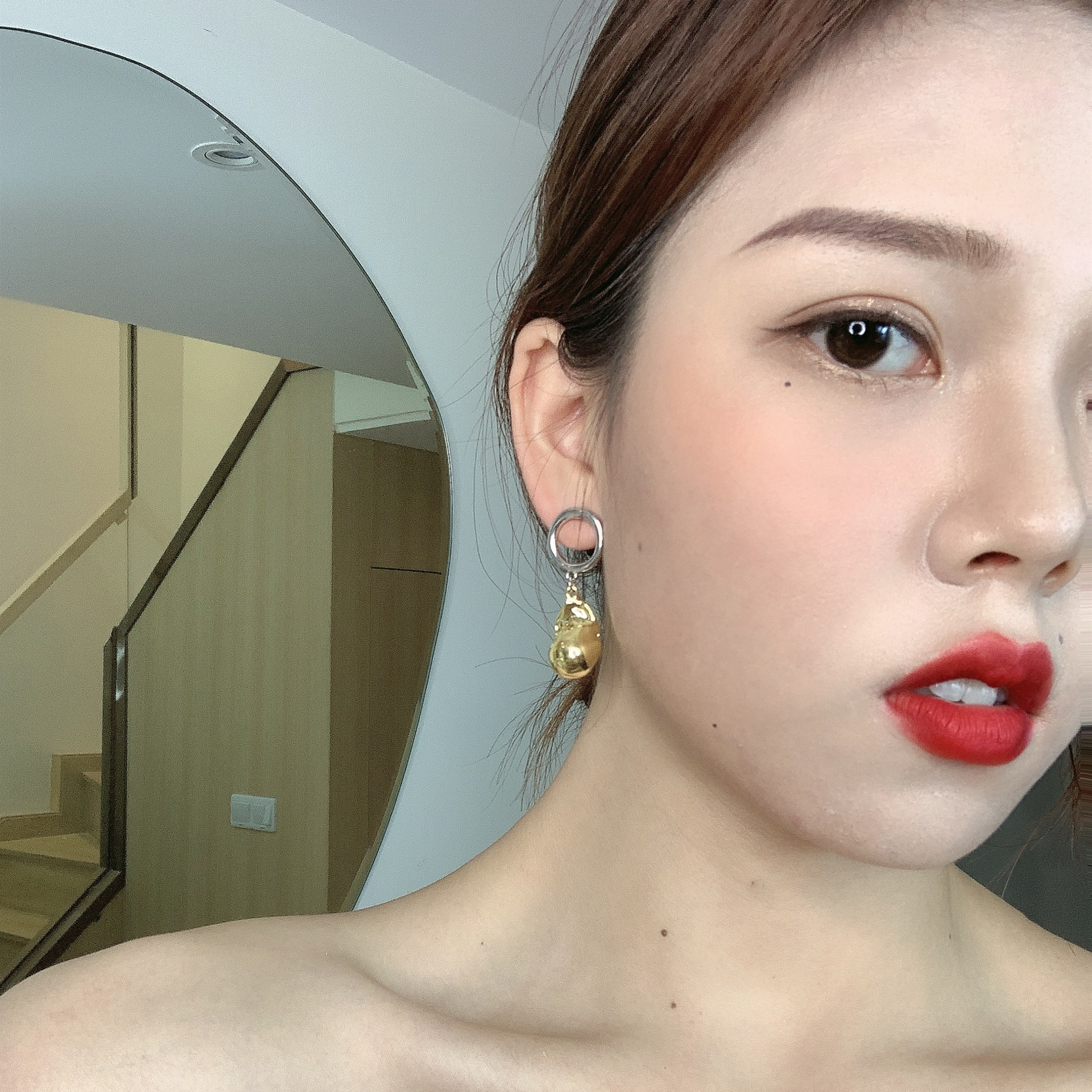 Circle Stitching Contrast Color Geometric Irregular Stud Earrings