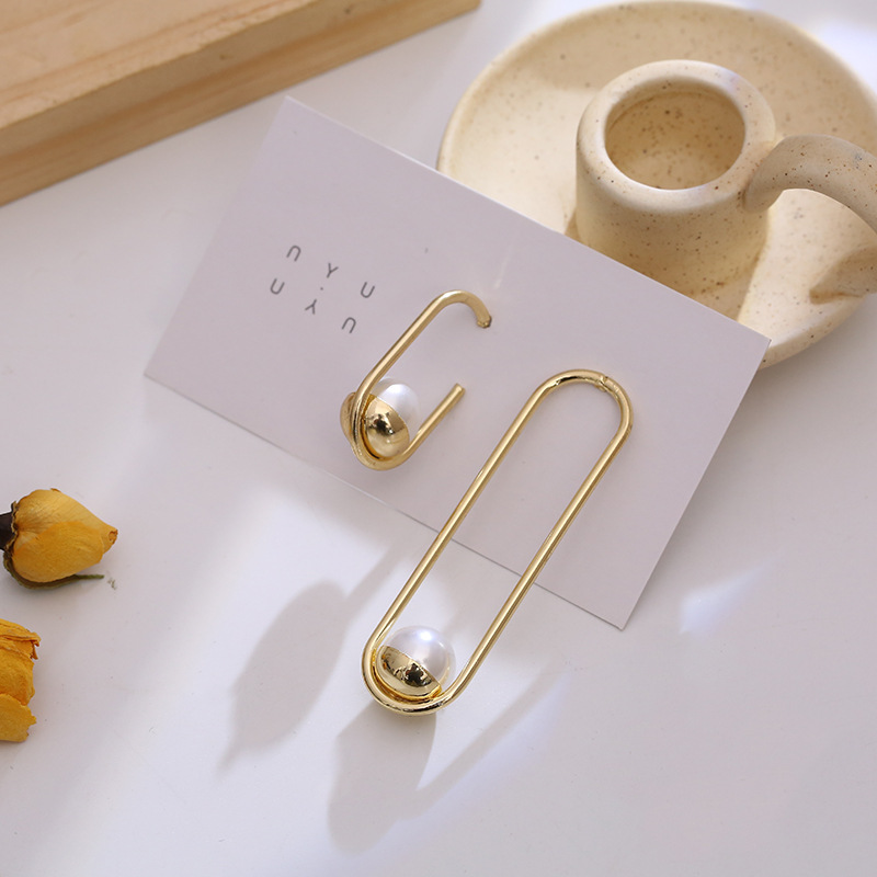 Asymmetric S925 Silver Needle Roundabout Needle Pearl Earrings