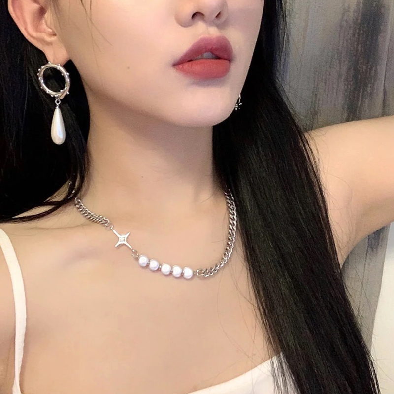 Light Luxury Luminous Beads Reflective Necklace