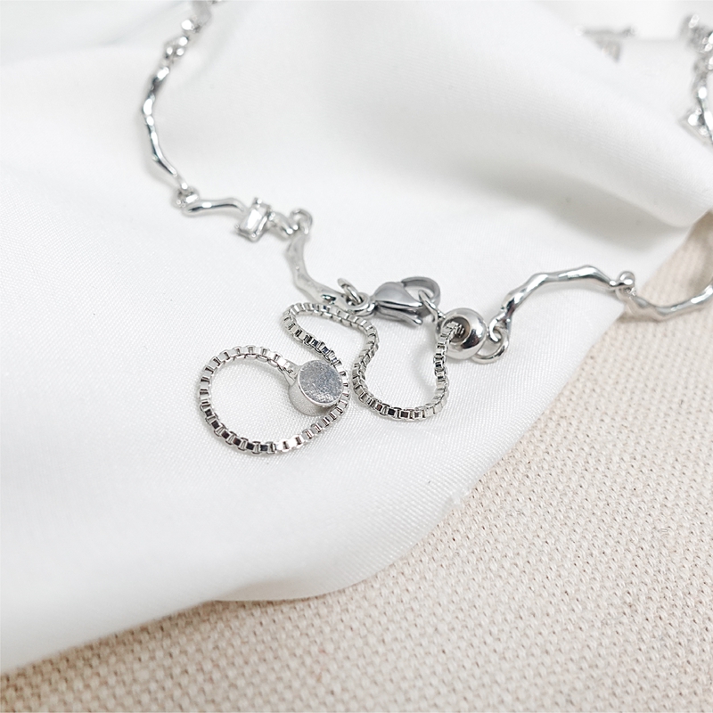 Exquisite Simple And Cold Adjustable Wave Bracelet Women