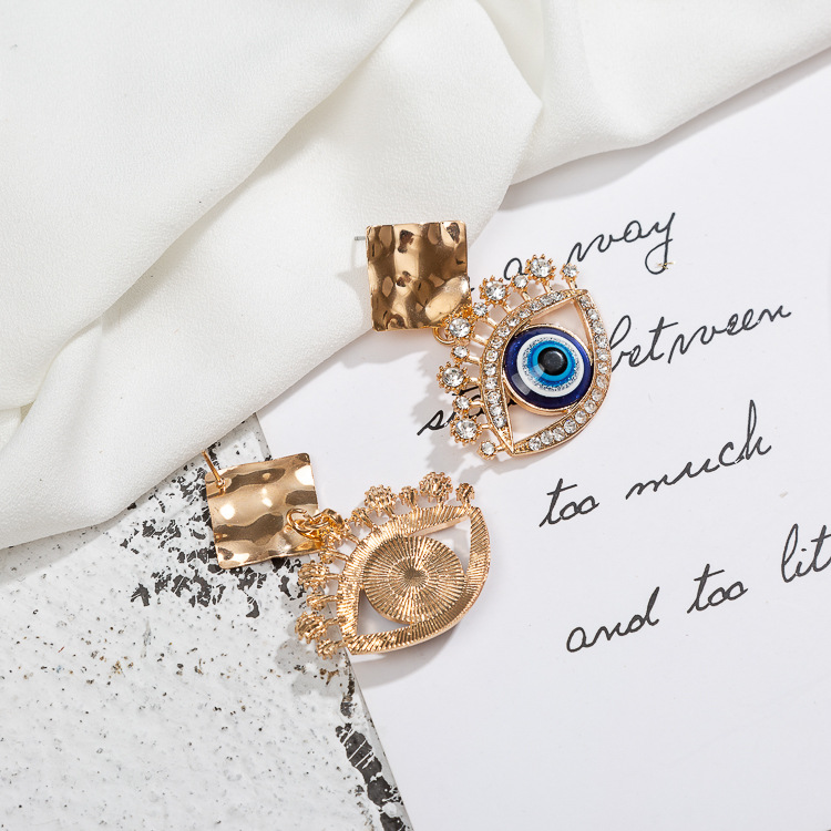 European And American Fashion Diamond Earrings Big Eyes Earrings 