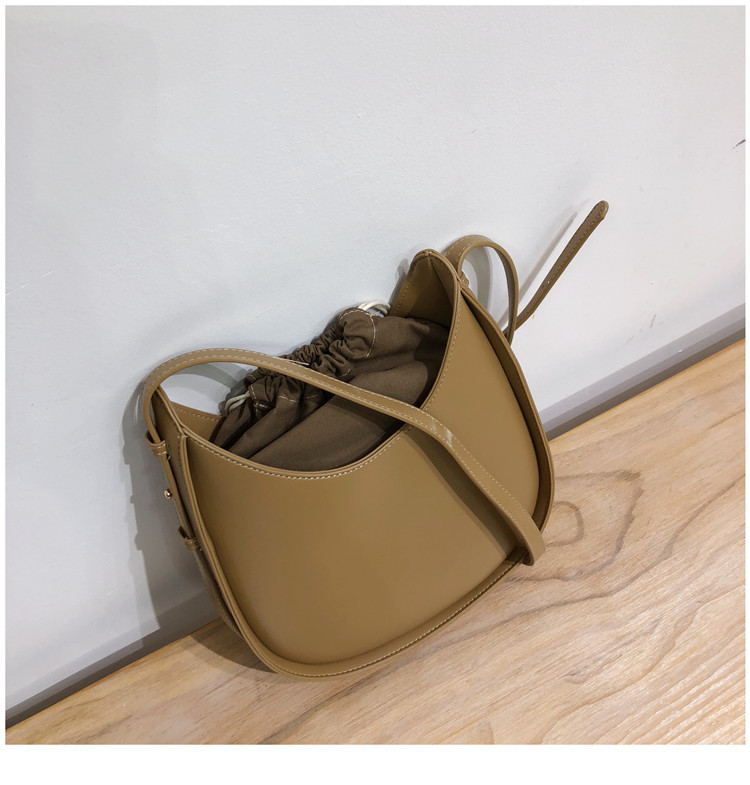 Niche Retro Design Anti-Theft Drawstring Large Capacity Bucket Bag