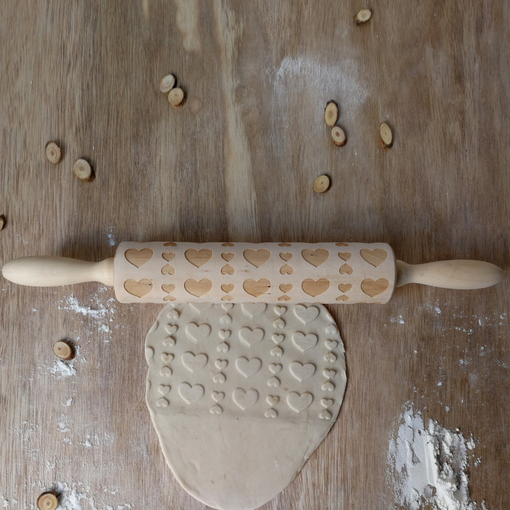 Title 1, Wooden Rolling Pin Laser Engraving Love Pattern...