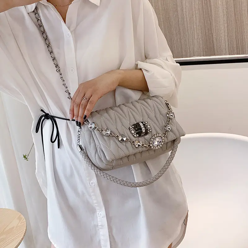 Chain One Shoulder Messenger Bag Fashion Embroidery Thread Small Square Bag