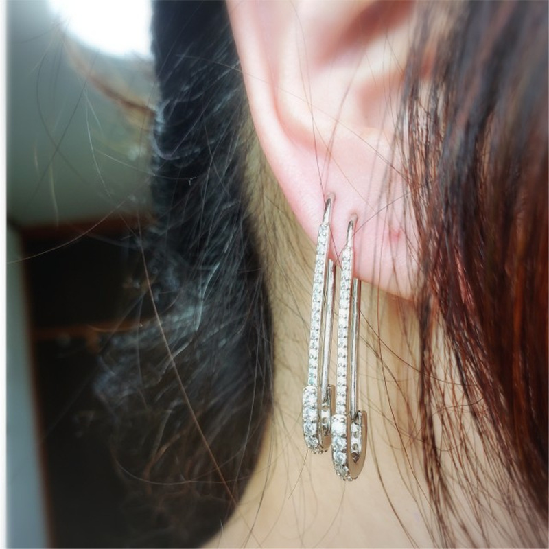 Simple Stud Earrings Pin Creative Small  Earrings With Diamonds