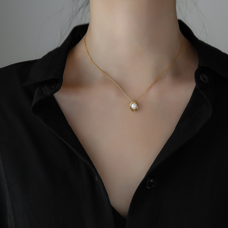 Minority Cold Wind Pearl Necklace Female Collarbone Chain