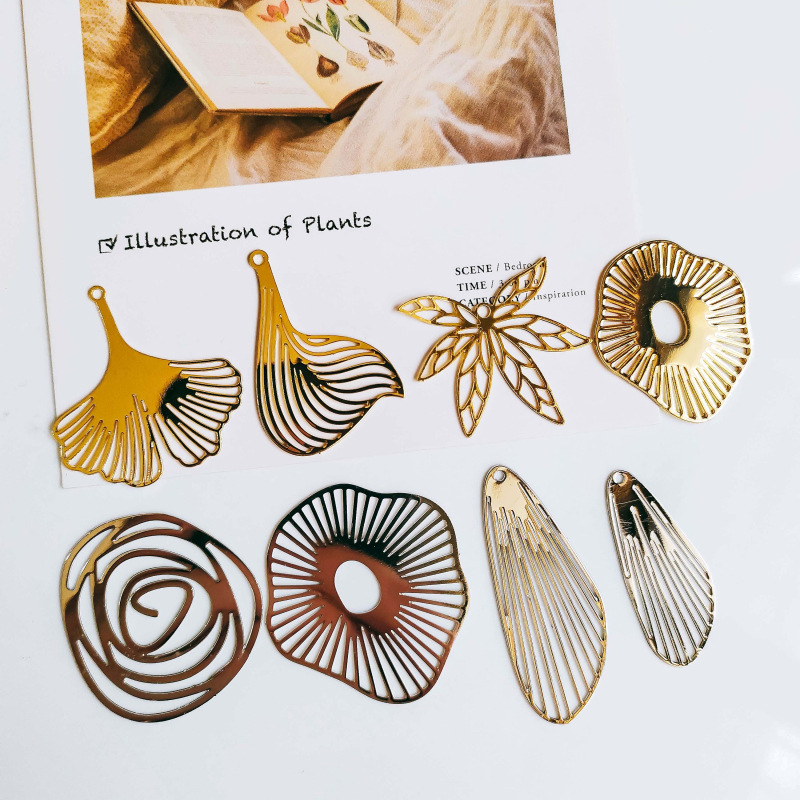 Geometric Creative Hollow Fish Tail Hanging Piece Material Earring Accessories