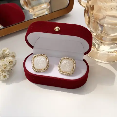 Simple Geometric Square Earring Stud Irregular Shell Broken Female