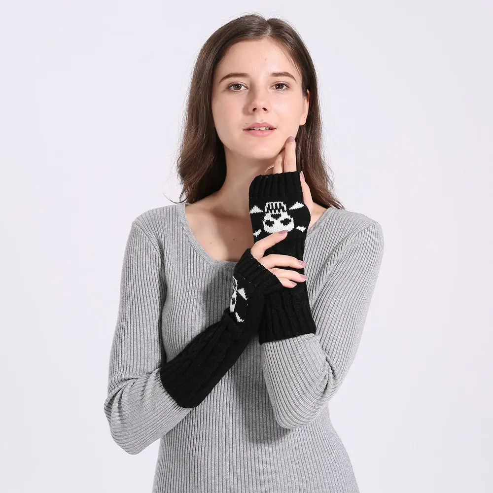 Warm Twisted Skull Knit Short Gloves with Wool