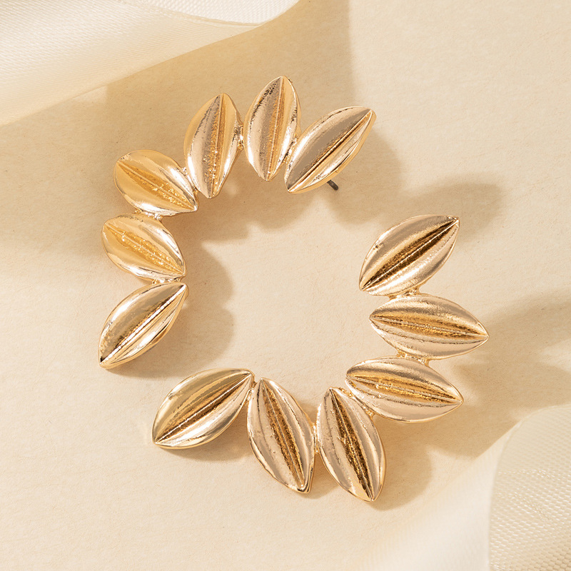 Geometric Melon Seed Earrings For Girls With Irregular Studs