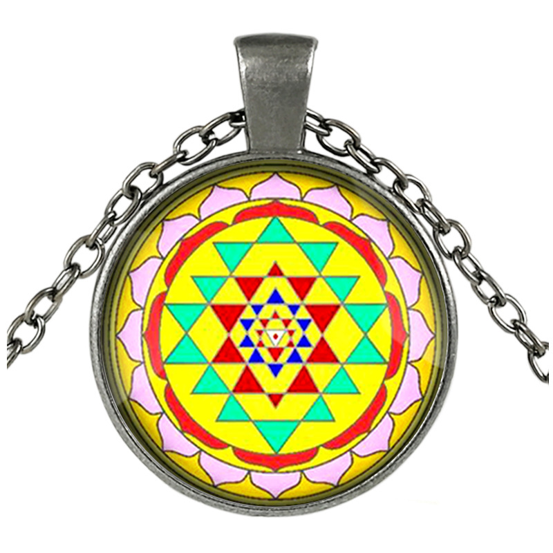 Sacred Sri Lanka Time Gemstone Pendant Necklace Vintage Sweater Chain
