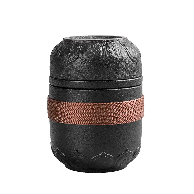 One Pot And One Cup For Travel