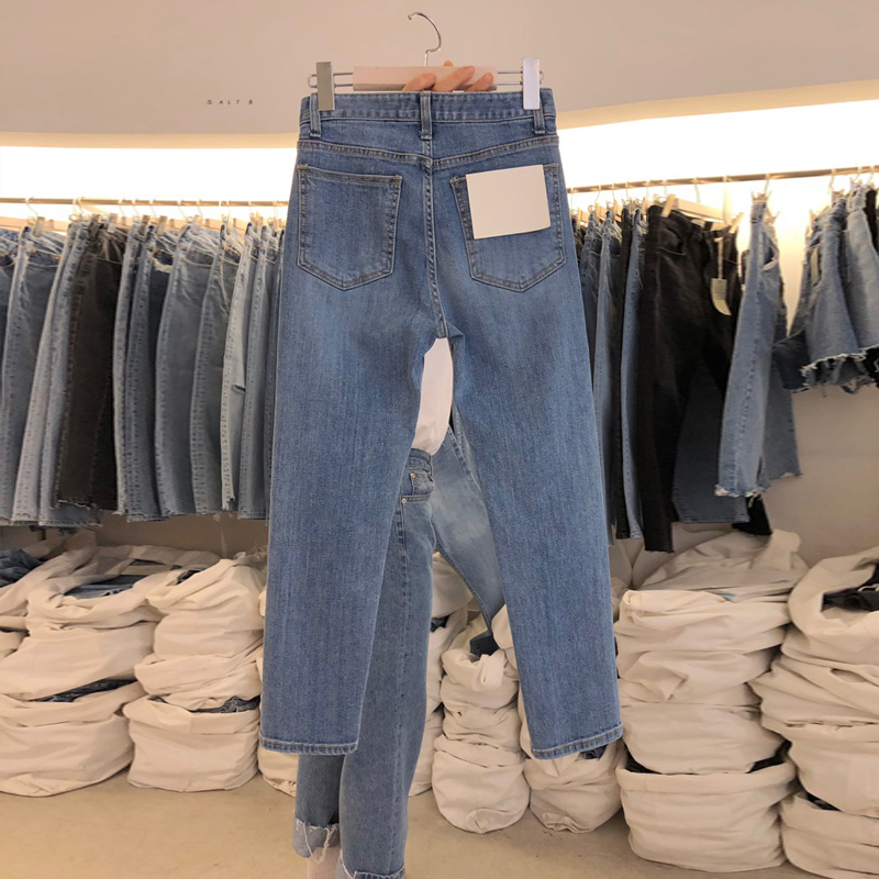 Title 4, Nieuwe ripped high-waist straight-leg slim jean...