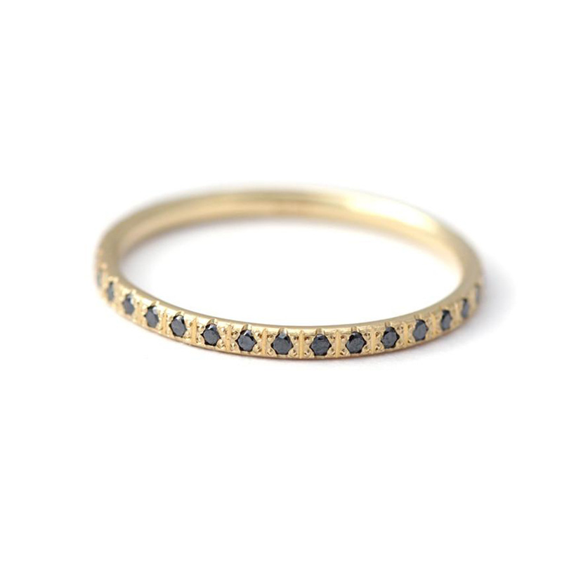 Fashion Simple Ladies Inlaid Gemstone Ring