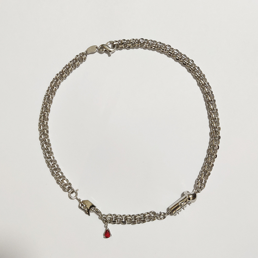 Ins Trend Partner New Symbol Twisted Element Stitching Clavicle Necklace