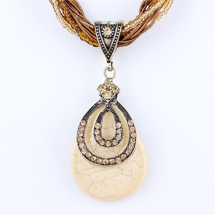 Bohemian Necklace Ethnic Style Exaggerated Peacock Round Clavicle Chain Retro Jewelry