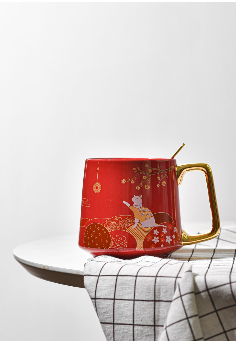 Fortune Cat Palace Mug