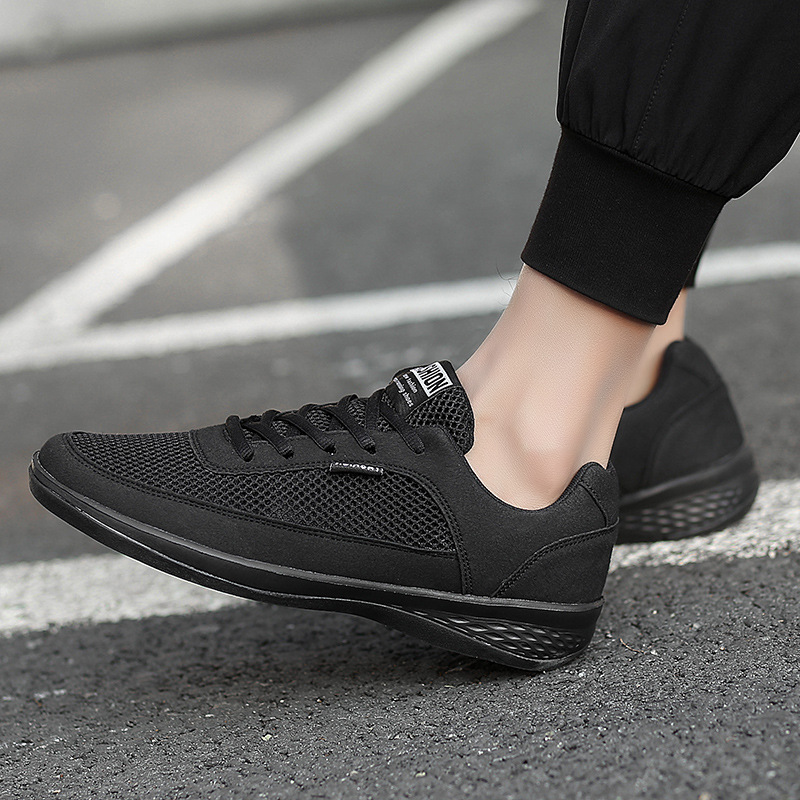 Title 5, Mesh Breathable Wear-Resistant Sneakers