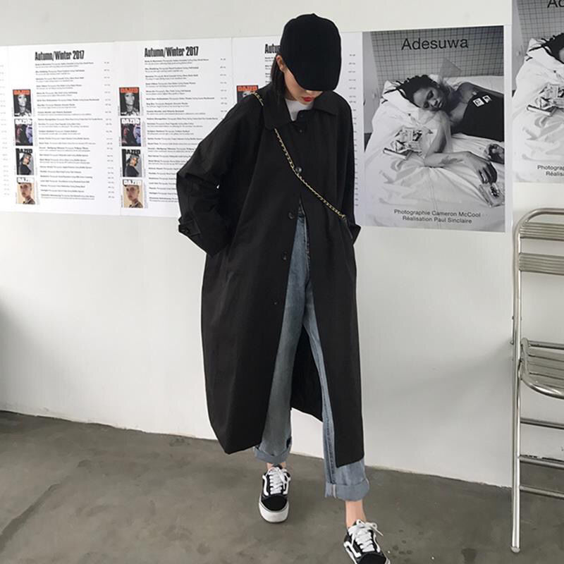 Title 4, Lockere Trenchcoat im Retro-Hongkong-Stil mit H...