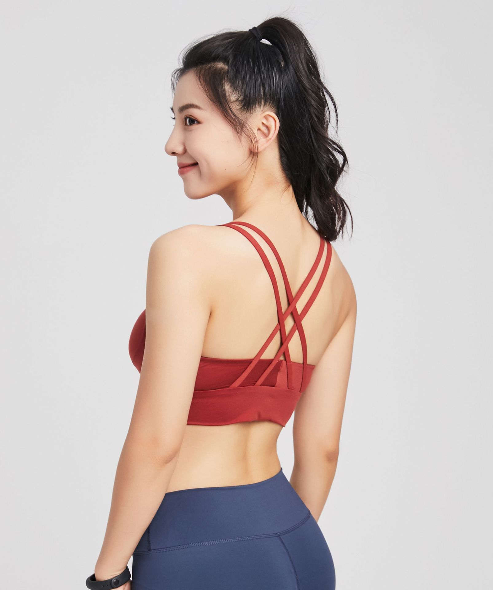 Title 6, Cross Beauty Back Fitness Sports Bra