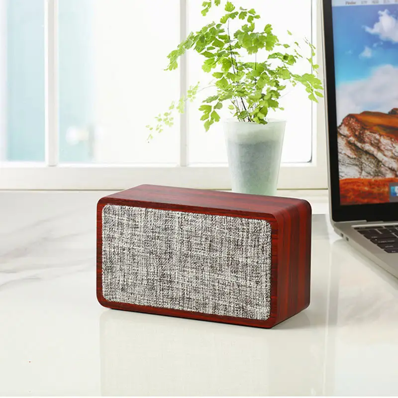 Wooden Fabric Bluetooth Speaker Retro Card Desktop Audio
