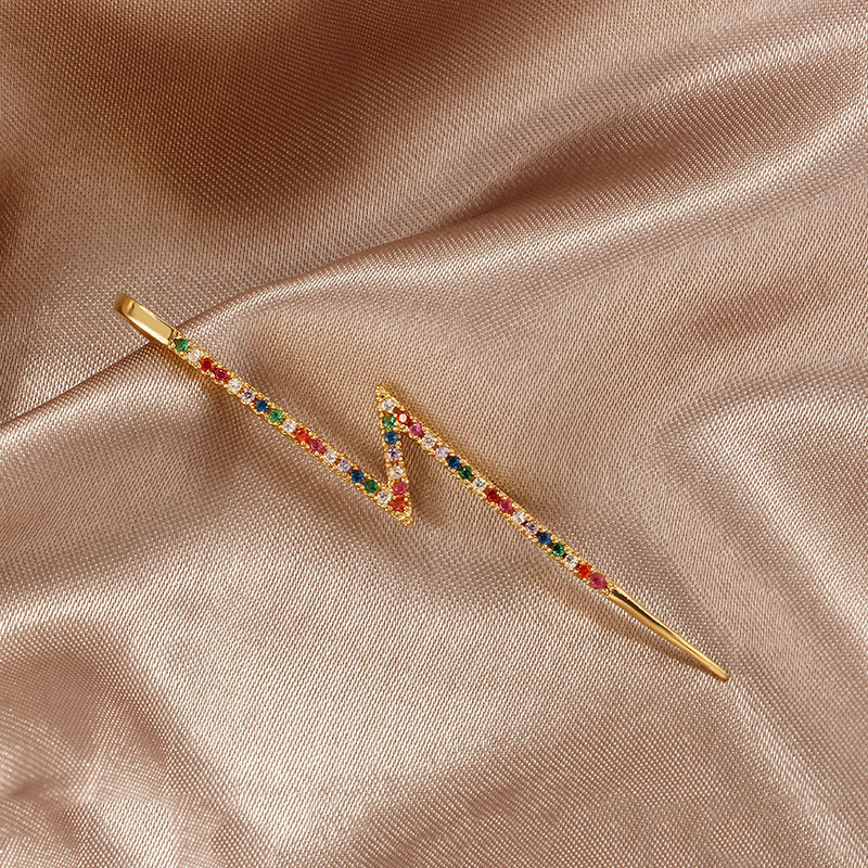 Copper inlaid zircon earrings