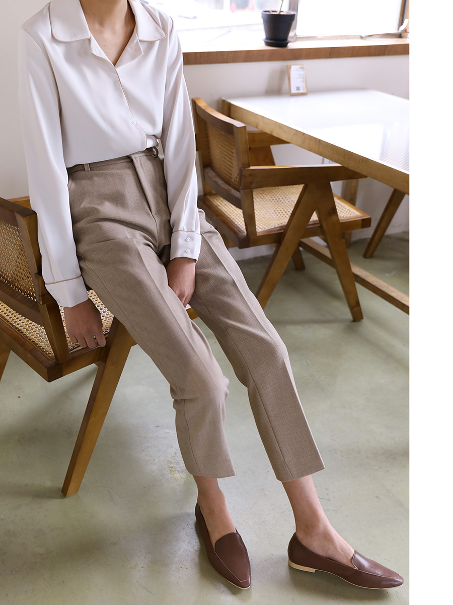 Title 3, New Year Light Khaki Casual Cropped Trousers Wo...