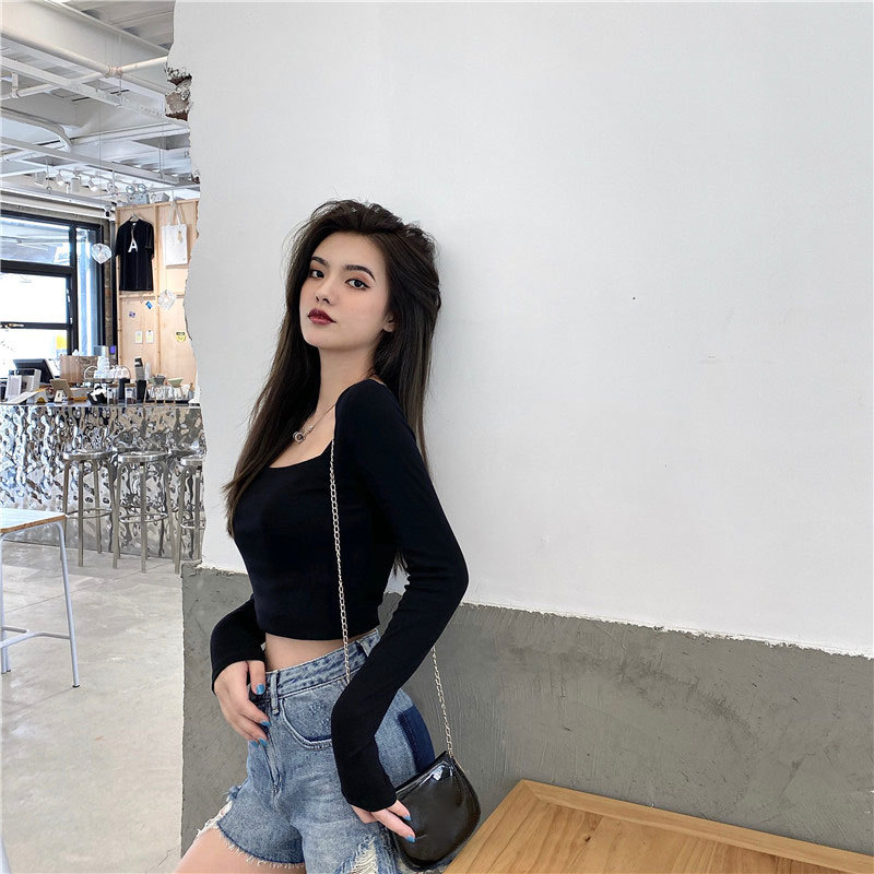 Inner Temperament Short Tights, White Square Neck Bottoming Shirt