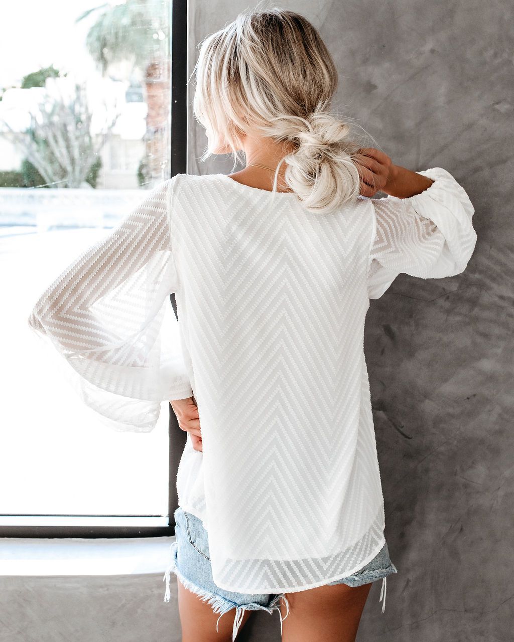 Chiffon Shirt V-Neck Lantern Sleeve Pullover