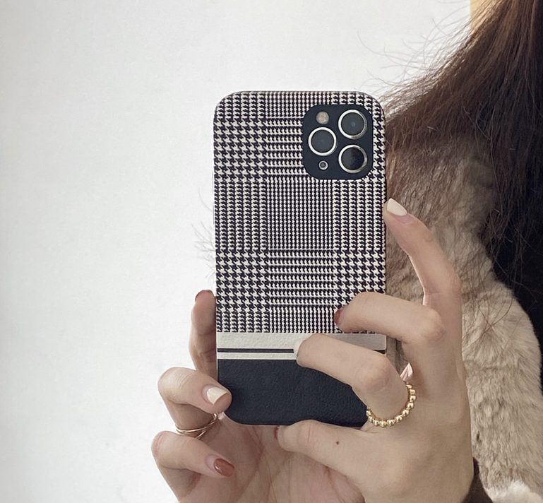 Compatible with Apple, Black houndstooth iPhone 11 phone case - Image 2