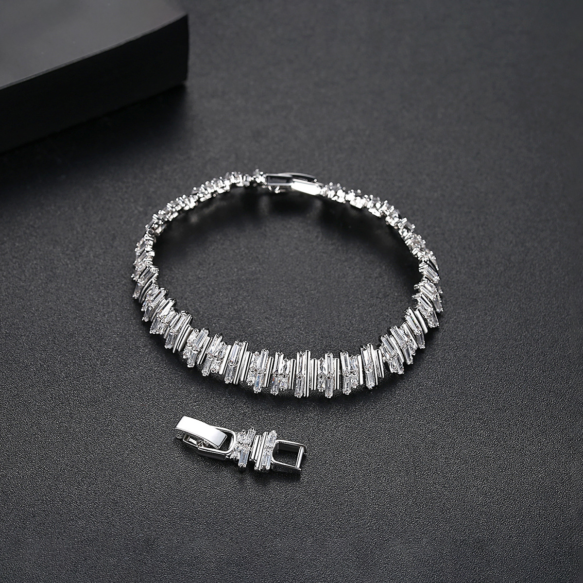 Zircon Bracelet Size Adjustable Banquet Kewelry Gift