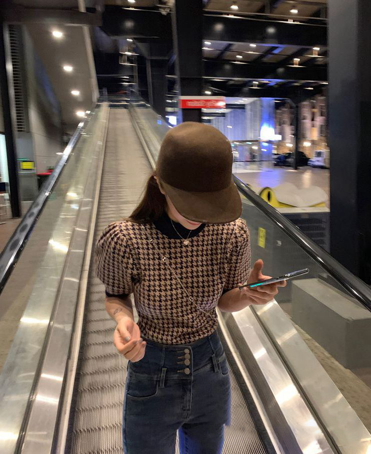 Women's Knitted Sweater