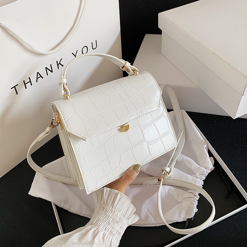 Net Celebrity Korean Version Of Simple Single-Shoulder Messenger Bag