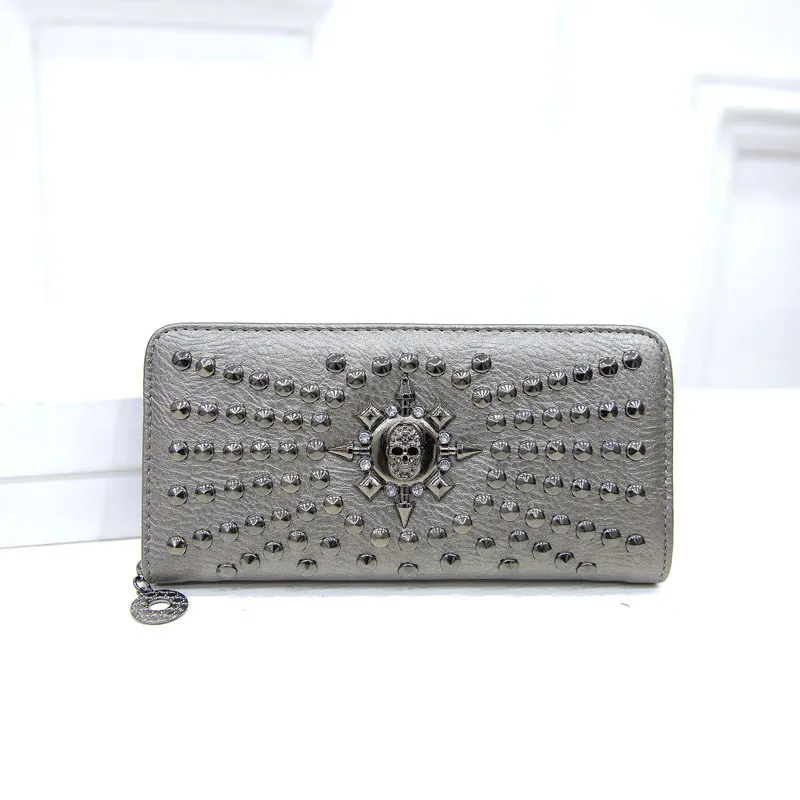 Rivet Single Zipper Wallet Clutch Bag Multi-card Pocket Wallet - Silver