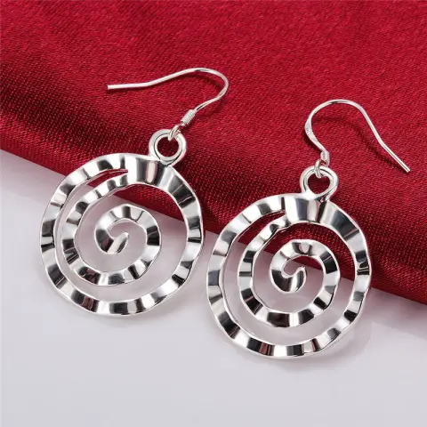 Round Earrings Threaded