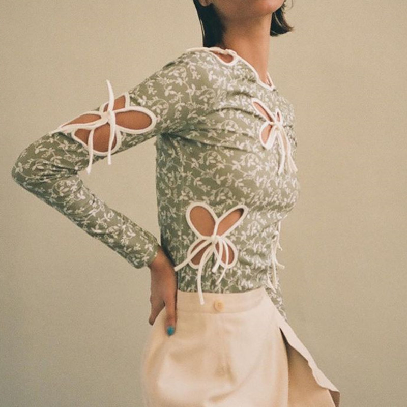 Sweet Round Neck Floral Bowknot Hollow Lace Up Slim Long-sleeved Bottoming Shirt